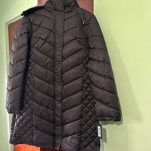 New stylish Kenneth Cole women’s coat!